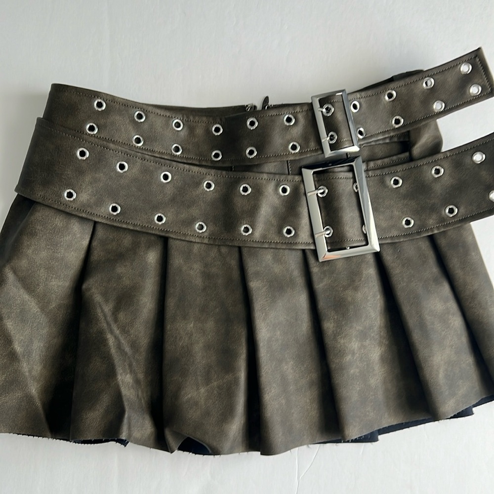 WWW pleaded vegan leather mini